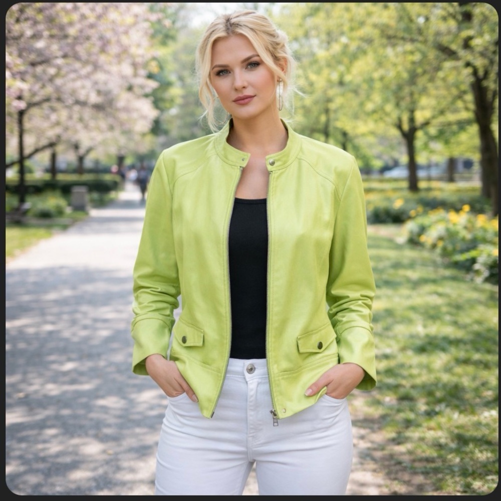 Chico’s Green Soft faux leather moto Embossed Ruched Sleeve Jacket Size 1 light